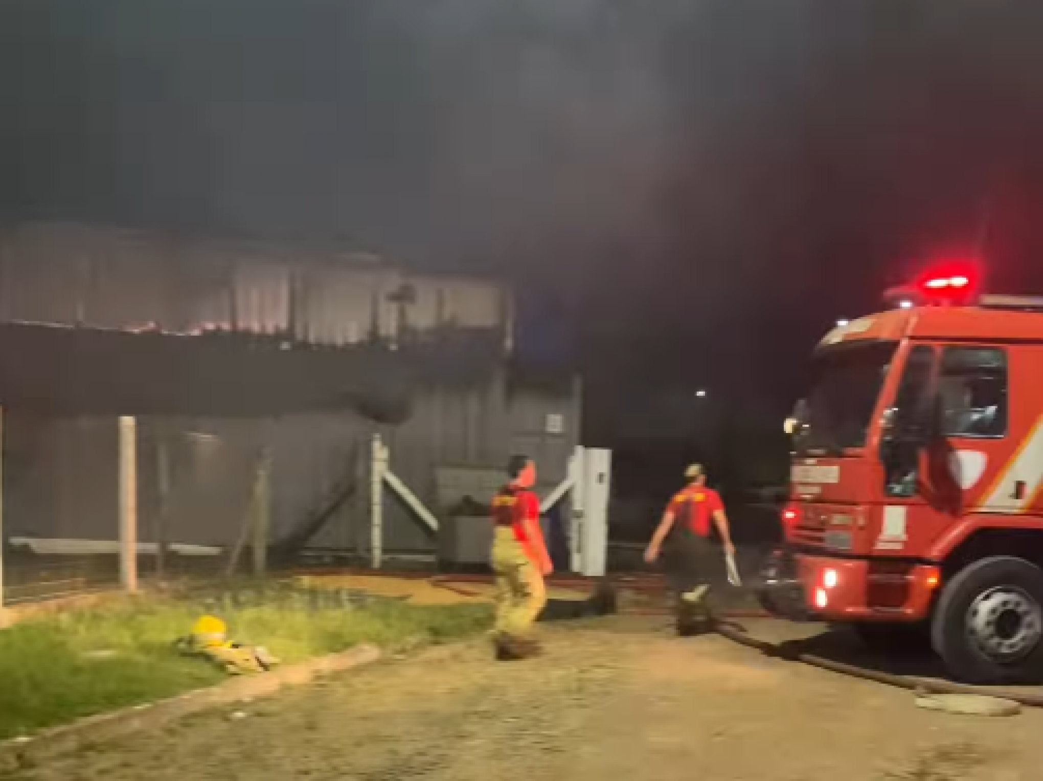 Empresa de Igrejinha atingida por incêndio fala sobre impacto da ocorrência