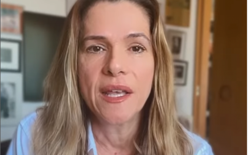 Ingrid Guimarães denuncia American Airlines e diz que foi coagida a ceder assento na classe premium | abc+