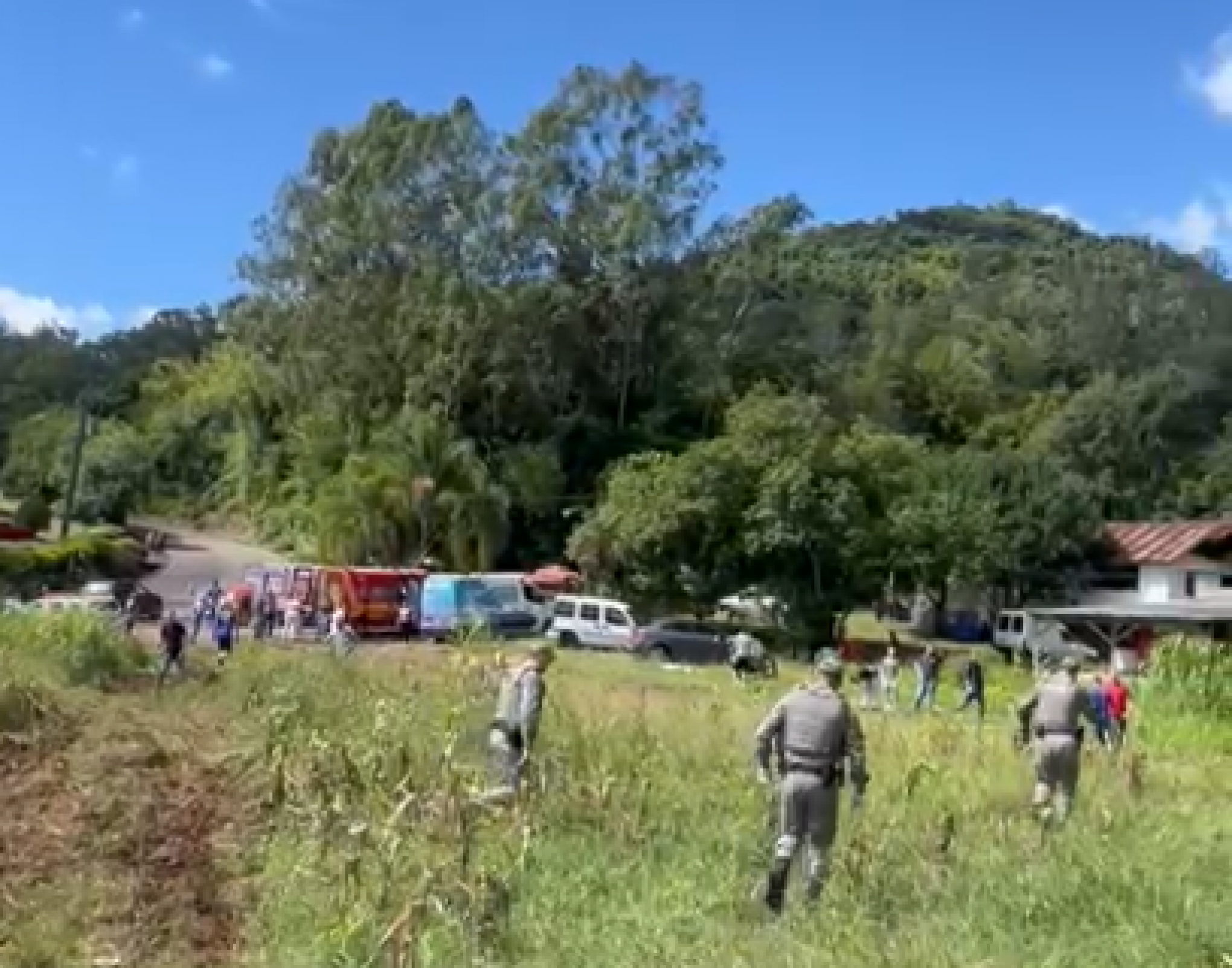 TRAGÉDIA EM IMIGRANTE: Prefeituras emitem nota de pesar sobre acidente com ônibus que transportava professores e alunos da UFSM