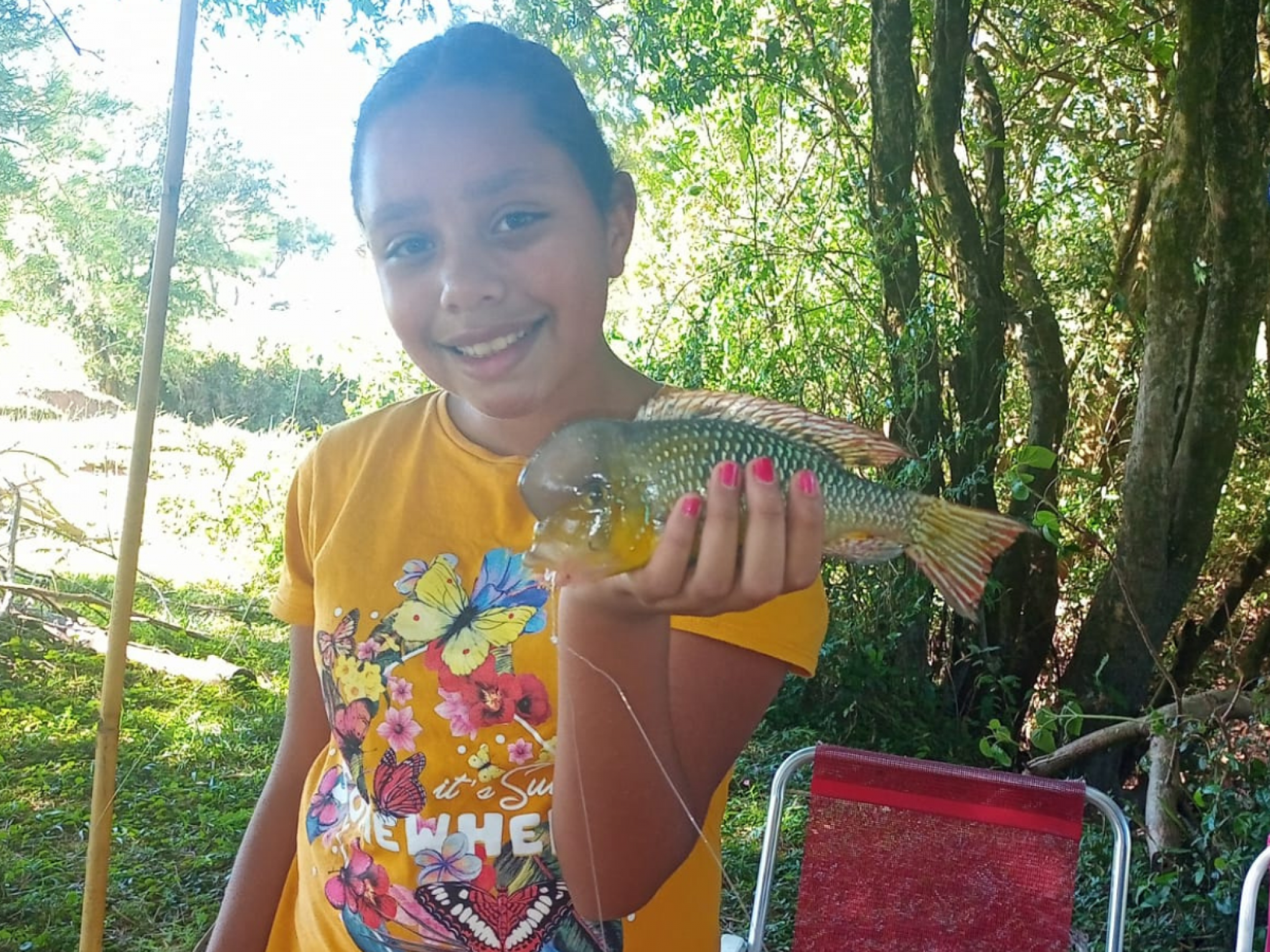 "Tinha uma vida normal, praticava exercícios, era alegre e saudável": Família não consegue acreditar na morte da filha de 14 anos